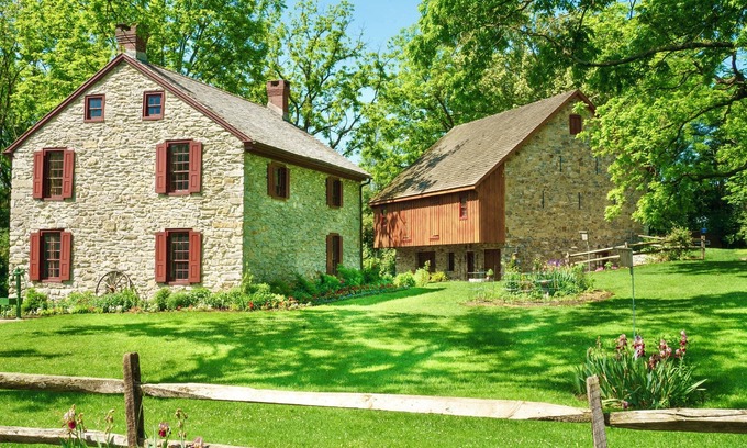 Wyomissing House | Historic Restored Amish Homestead 1-BR Barn Loft