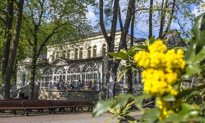 Karvina Hotel | Historické Lázně Darkov
