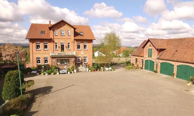 Hildesheim District House | Hof Grafeneiche