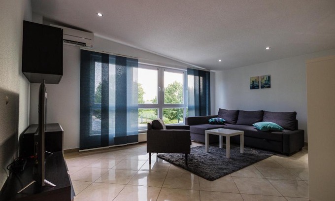 Lahr Apartment | Hoger Ferienwohung