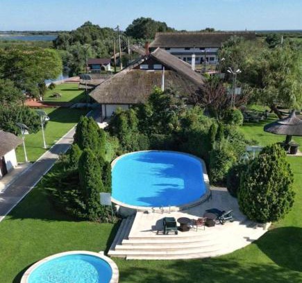 Razim Lake Resort | Holbina Trei Bibani - Delta Dunarii