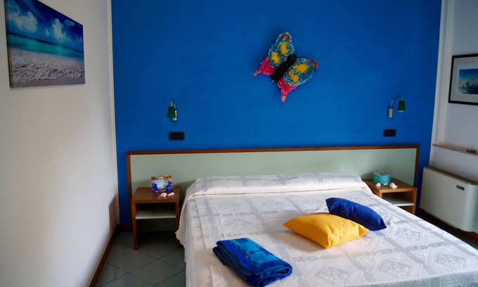 Porto d'Ascoli Apartment | Holiday Apartment "Nemo"