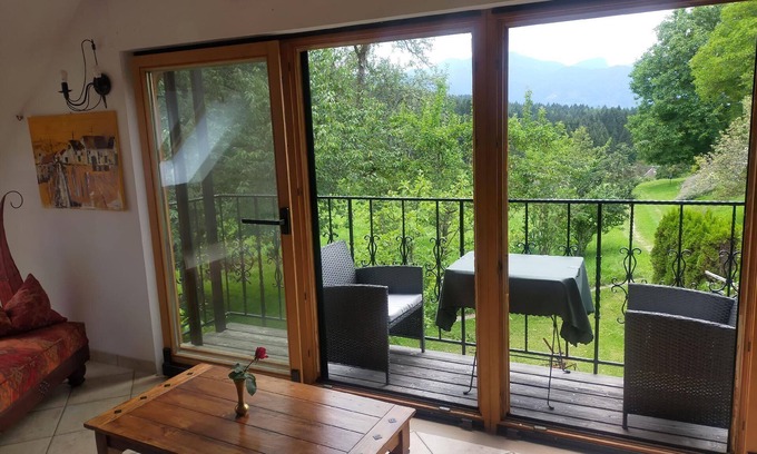 Schiefling am See House | Holiday apartment Schiefling am See for 1 - 2 persons - Holiday house