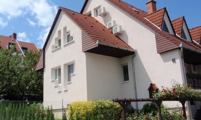 Balatonfoldvar Apartment | Holiday apartment Balatonföldvár for 1 - 10 persons with 4 bedrooms - Holiday apartment