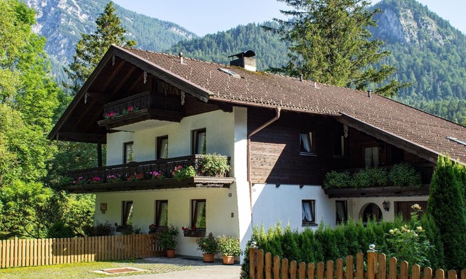 Weissbach an der Alpenstrasse House | Holiday apartment Schneizlreuth for 1 - 4 persons with 2 bedrooms - Holiday house