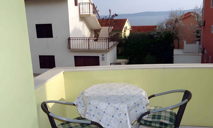 Businci Apartment | Holiday apartment 120 m from the beach