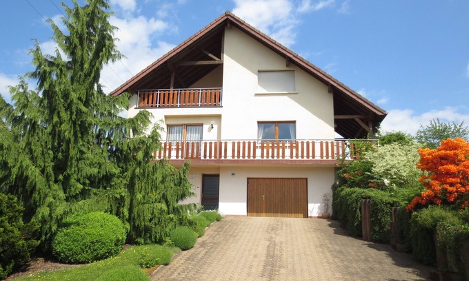 Hottviller Apartment | HOLIDAY APARTMENT, Natural Regional Park of the Northern Vosges