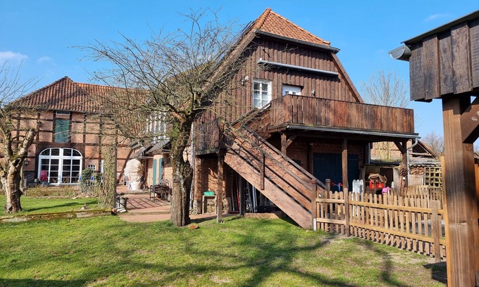 Oldendorf Apartment | Holiday Apartment Oertzheide with Private Garden, Balcony and Wi-Fi