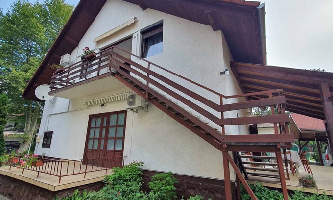 Siofok Aranypart Apartment | Holiday apartment only 200 meters from the beach