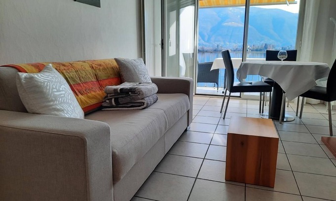 Porto Ronco Apartment | Holiday apartment Porto Ronco for 1 - 2 persons with 1 bedroom - Holiday apartment