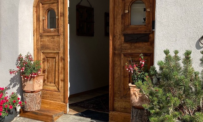 S-chanf Apartment | Holiday apartment S-chanf for 1 - 4 persons with 2 bedrooms - Holiday apartment in one or multi-fami