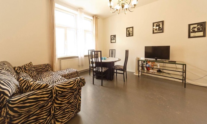 Funfhaus Apartment | Holiday apartment Vienna for 1 - 4 persons with 2 bedrooms - Holiday apartment
