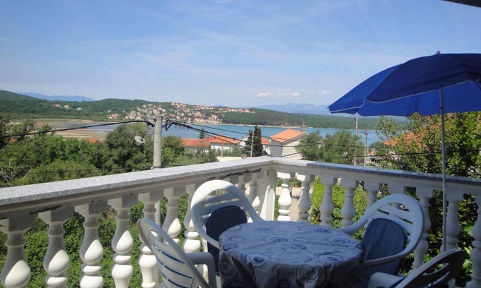 Soline Apartment | Holiday apartment with air conditioning and terrace with sea view