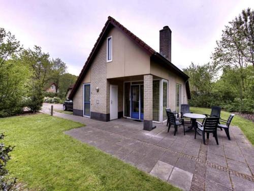 Municipality of Dalfsen House | Holiday Home 6-persoons by Interhome