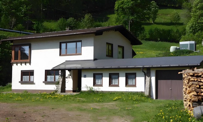 Wieden House | Holiday Home 'Am Bach' with Mountain View, Private Terrace and Wi-Fi