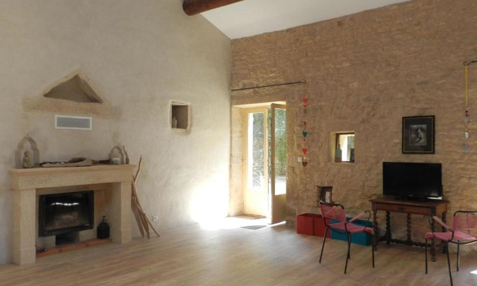 Argilliers House | Holiday Home Arbre Bouteille by Interhome