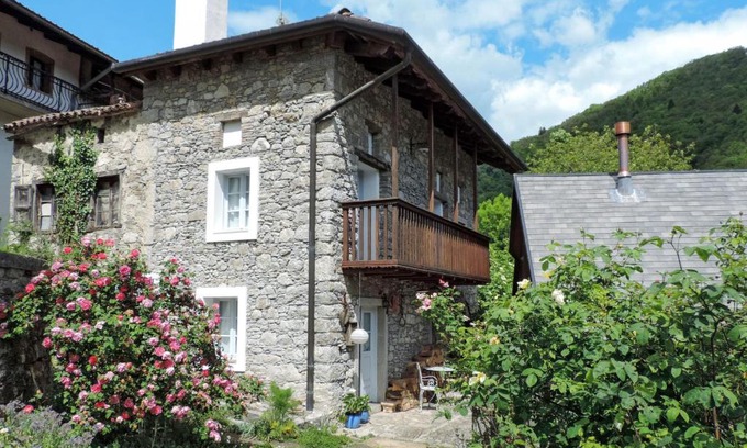 Grimacco House | Holiday Home Casa Lienartova by Interhome