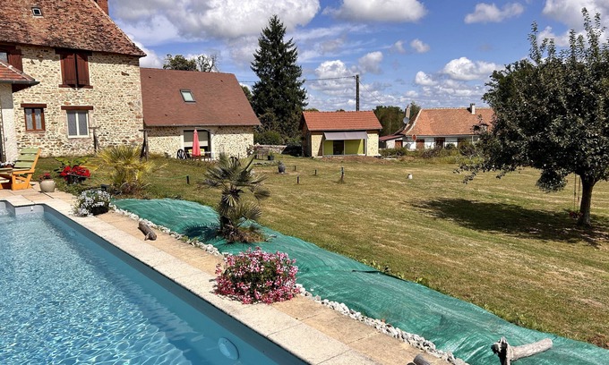 Masseret House | Holiday Home 'Gîte Cosy Forme Et Bien-être' with Shared Pool, Wi-Fi and Air Conditioning