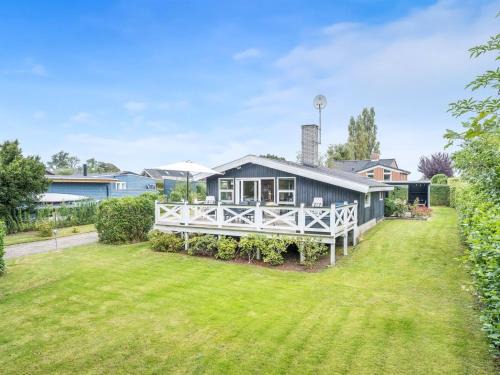 Strøby Ladeplads House | Holiday Home Hansiane - 80m from the sea by Interhome