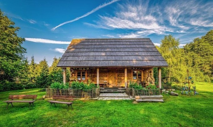 Łobez House | Holiday Home in Bełczna near Klępnicko Lake