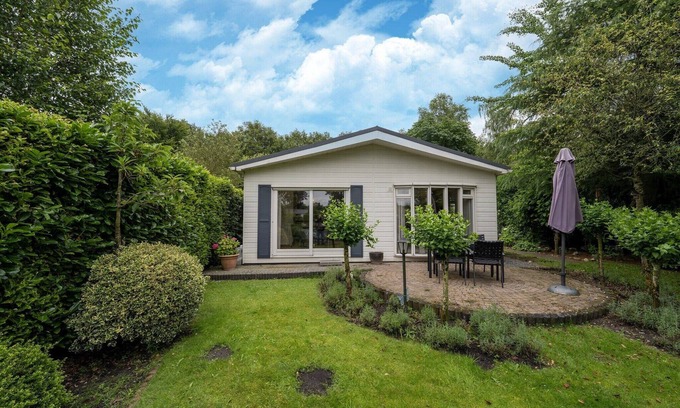 Stegerveld House | Holiday Home in Overijssel near Cap Fun Park