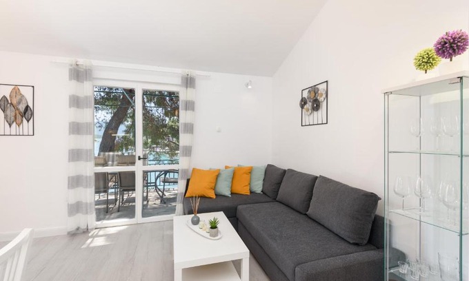 Klek House | Holiday Home Laumar