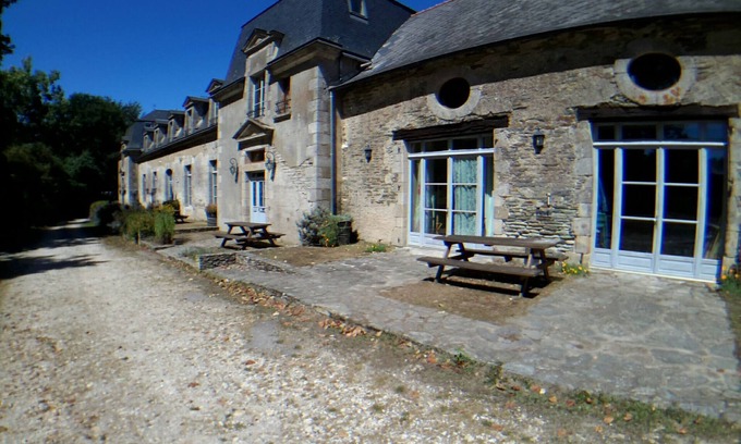 Val-d'Oust House | Holiday Home 'Le Crévy - Pavilion - 12 Pers' with Private Terrace, Private Garden and Wi-Fi