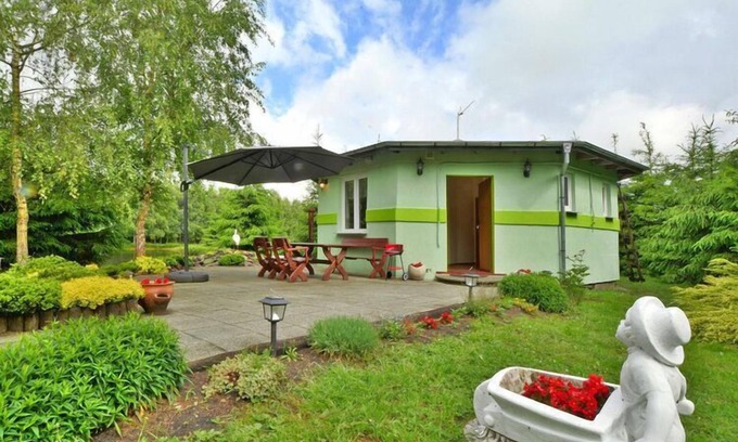 gmina Siemysl House | Holiday Home near Kołobrzeg with Private Pond