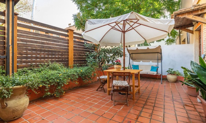 Capoterra House | Holiday Home 'Su Pardu' with Private Terrace and Private Garden