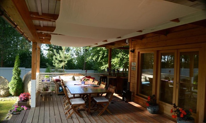 Polyanskoye House | Holiday Home Zolotye Peski