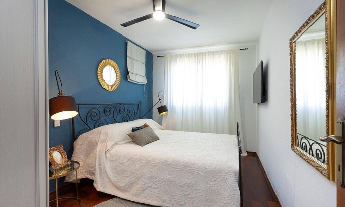 Loviste House | Holiday house Lovište for 1 - 7 persons with 3 bedrooms - Holiday apartment in one or multi-family h