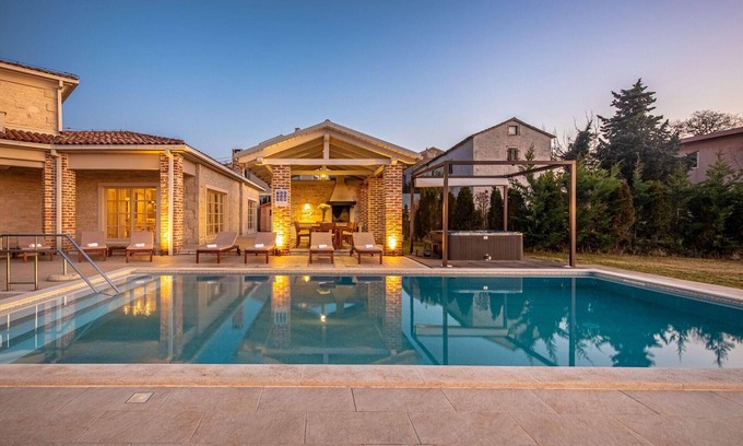 Vizinada Other | Holiday house Zudetici for 1 - 8 persons with 4 bedrooms - Farmhouse