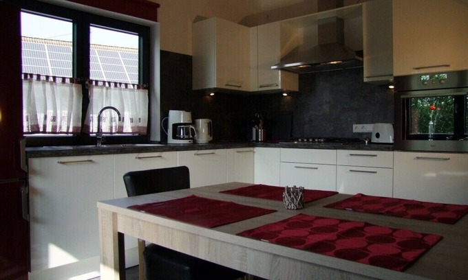 Breitscheid House | Holiday in peace immersed in nature in new bungalow