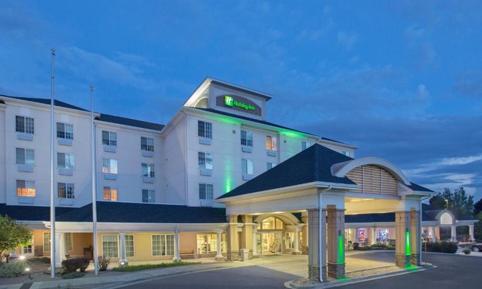 Southeast Colorado Springs Hotel | Holiday Inn Colorado Springs - Airport by IHG