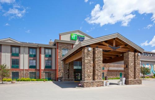 Brainerd Hotel | Holiday Inn Express Hotel & Suites Brainerd-Baxter by IHG