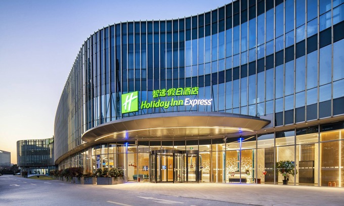 Pudong Hotel | Holiday Inn Express Shanghai Zhangjiang by IHG