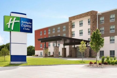 Oak Forest Hotel | Holiday Inn Express & Suites Chicago - Oak Forest by IHG