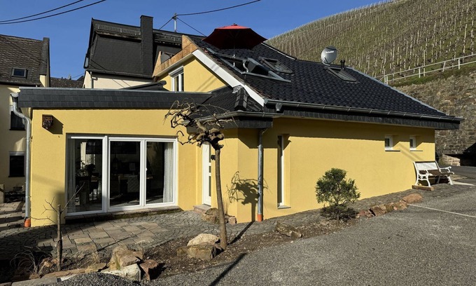 Merl Apartment | Holiday on the Moselle in the Weinberg holiday apartment in Zell (Moselle)