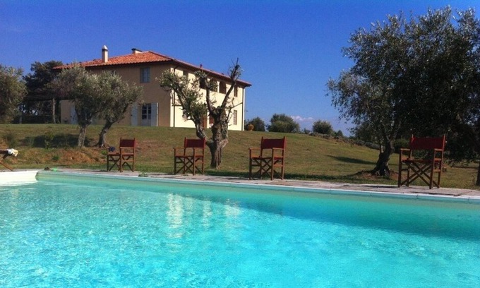 Cecina Villa | holiday vacation large villa rental, italy, tuscany, near seaside, casteglione, air conditioning, pool, view, wi-fi inte