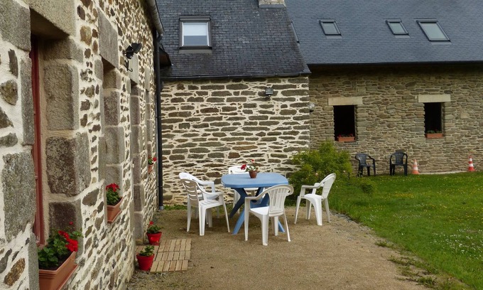 Loperec House | HOLIDAYS IN BRITAIN