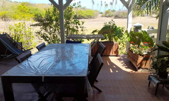 Capesterre-de-Marie-Galante Apartment | Homerez - Appartement for 4 ppl. with sea view at Capesterre-de-Marie-Galante