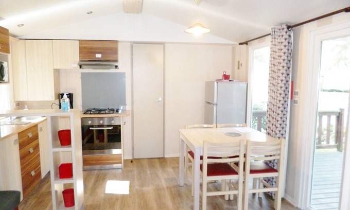 Saint-Brevin-les-Pins House | HOME-COZY 40m2 Night or Stay (3Ch-2SdB-2Wc) Direct access to the sea, 4 * Campsite