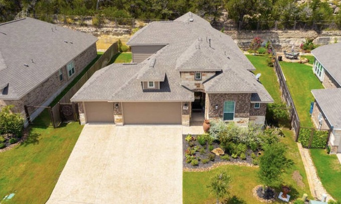 Bulverde House | Home in gated community right off of 281, easy access to many attractions