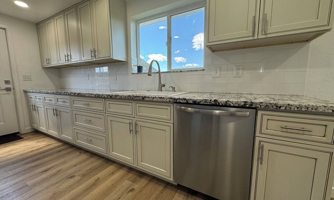 Afton House | Home Near Epic Snowmobiling Site! Peaceful, luxury home in Smoot WY, Sleeps 12!