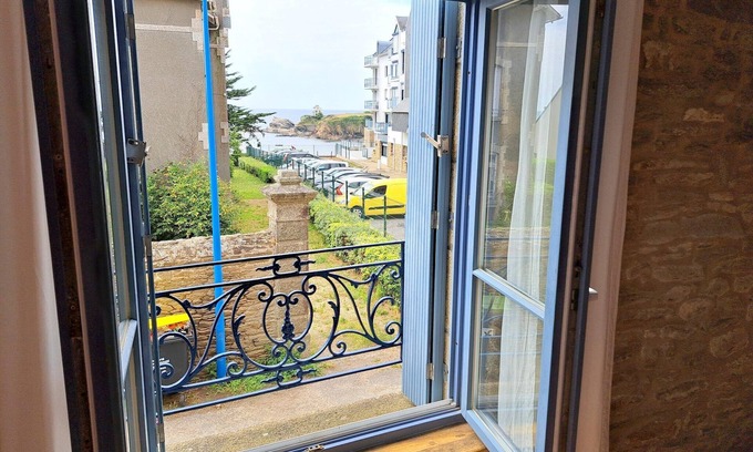 Le Pouldu Apartment | Home with Sea View in Le Pouldu
