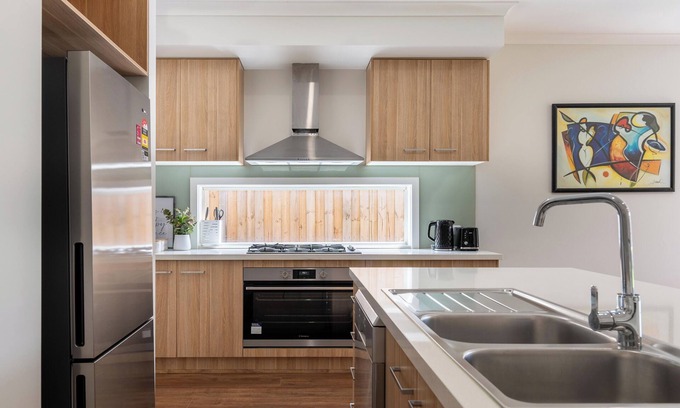 Clyde House | Homely Entire house in Clyde