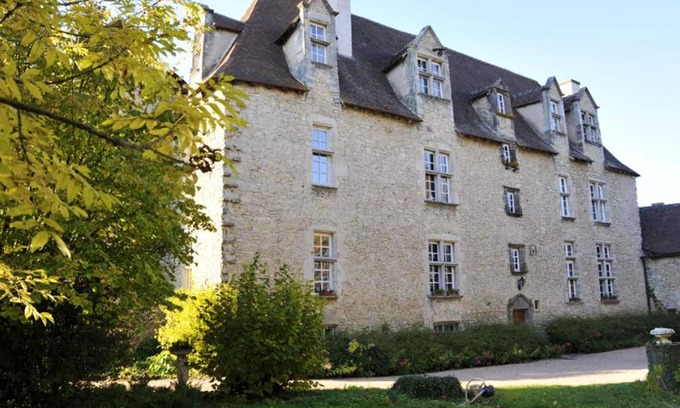 Saint-Genes-du-Retz Apartment | Homerez - Amazing appartement for 4 ppl. with terrace at Saint-Gènes-du-Retz