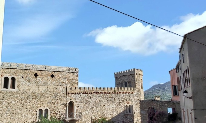 Algajola Apartment | Homerez - Apartment in Algajola