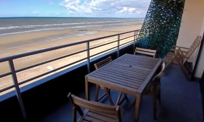 Cabourg Apartment | Homerez - Apartment in Cabourg