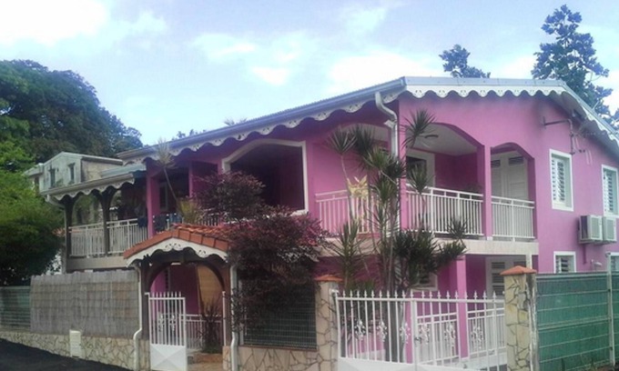 Sainte-Marie Apartment | Homerez - Appartement for 4 ppl. with garden and balcony at Sainte-Marie